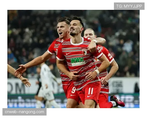 勒沃库森1-2不敌奥格斯堡，欧冠资格争夺战遭遇挫折